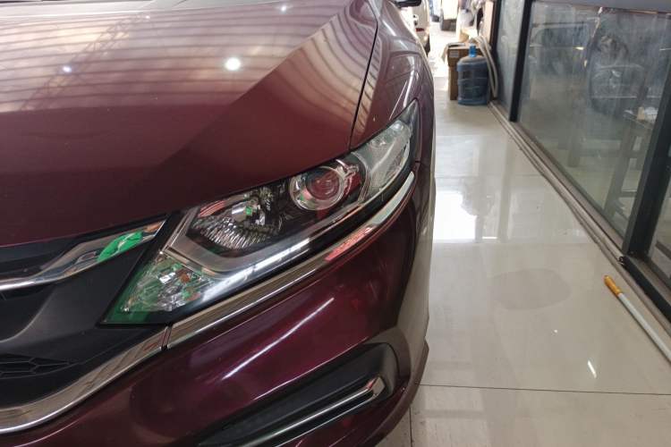 Used Honda Jade 2017 1.8L automatic Comfort version 5 seats
