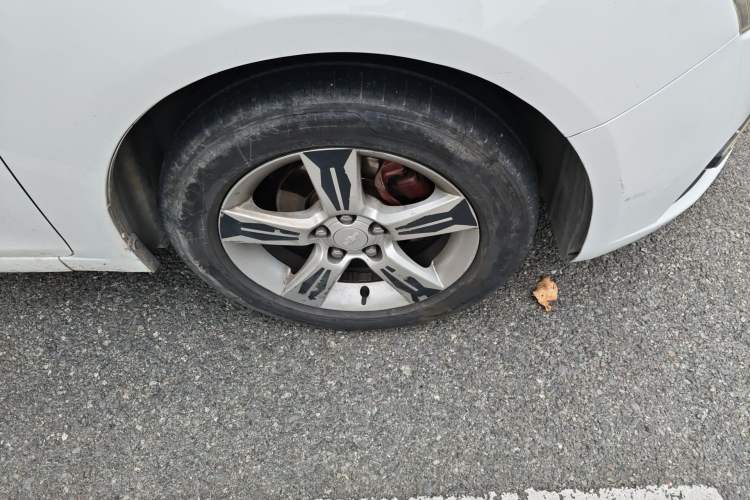 Used Chevrolet Cruze 2012 1.6L SL Grand Edition Manual Transmission
