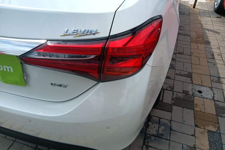 Used Toyota Levin 2018 185T CVT Luxury Edition China V Standard Right Rear Taillight