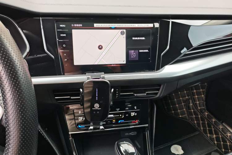 Used Volkswagen Passat 2025 Outstanding Model 380TSI Starry Dragon Glorious Edition Audio And AC Panel