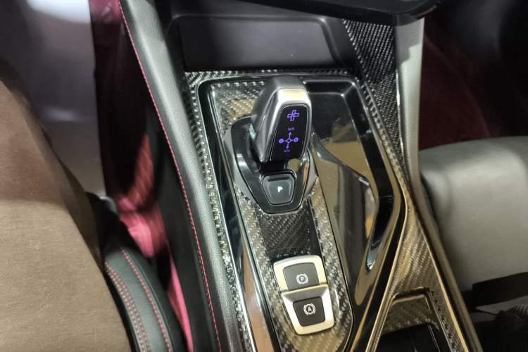 Used Lynk & Co 02 2018 1.5T DCT Two-Wheel Drive Sporty Version China V Standard
