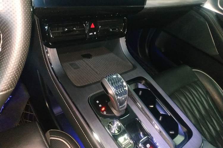 Used GAC Trumpchi GS8 2022 Double-Energy Series 2.0TM Four-Wheel Drive Premium Edition (7 Seats)