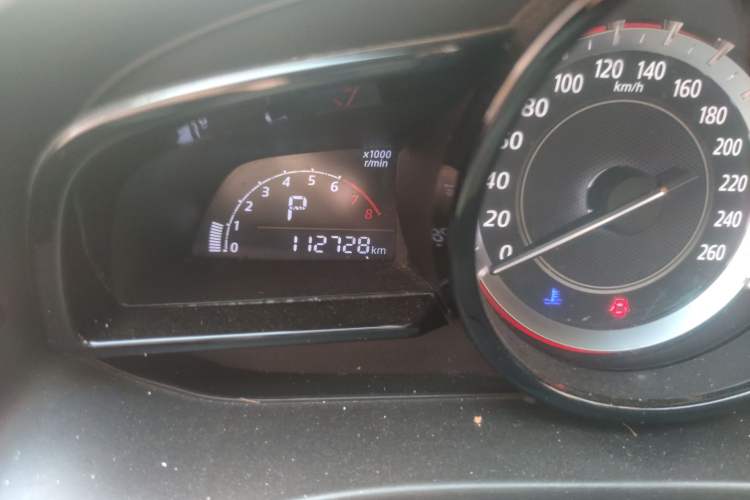 Used Mazda 3 Axela 2016 Sedan 1.5L Automatic Comfort Model