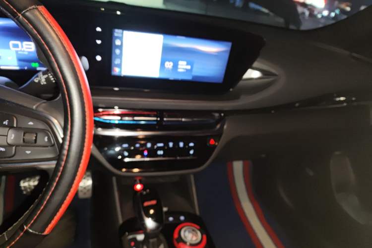 Used Buick Envista 2022 1.5T GS Fuel-Efficient Version Audio And AC Panel