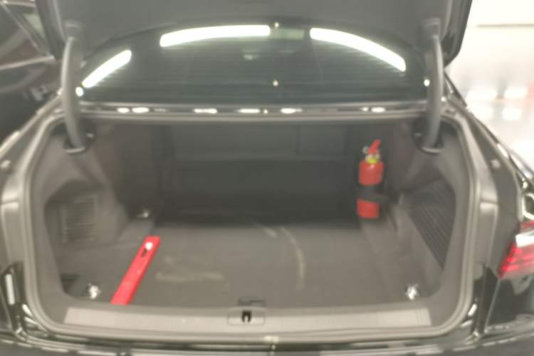 Used Audi A8 2023 A8L 50 TFSI quattro Prestige Edition
