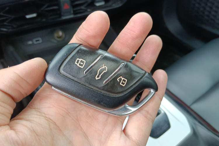 Used MG 5 2022 300TGI DCT Chao Yue Luxury Edition Vehicle Key