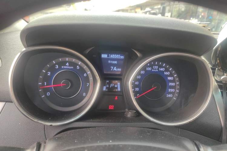 Used Hyundai Elantra (5th Generation / Langdong) 2013 1.6L Automatic Luxury Model
