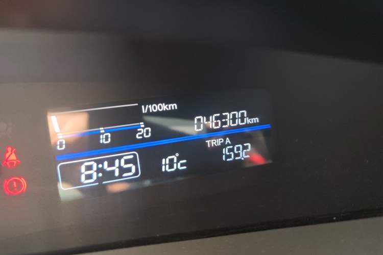 Used Honda Jade 2014 1.8L Automatic Comfort Elite Version 5 Seats