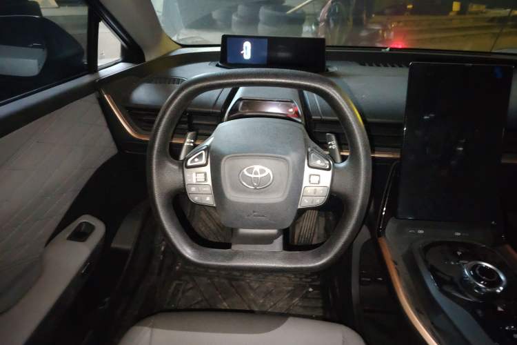 Used Toyota bZ3 2024 517 km Elite PRO