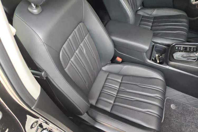 Used Honda Breeze 2023 240TURBO Two-Wheel-Drive Luxury Edition 5 Seats
