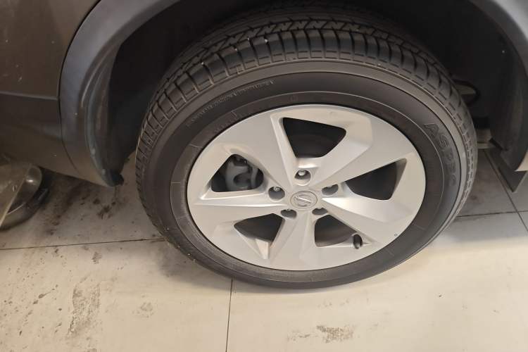 Used Nissan Qashqai 2019 2.0L CVT Smart Enjoyment Version Exterior 5