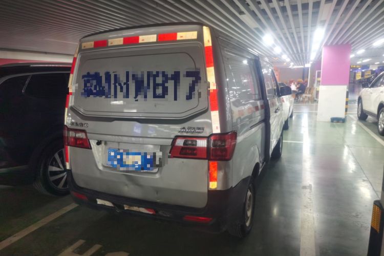Used Jinbei Hiace X30 2021 1.5L Wealthy Single-Steaming Air-Conditioned Van China VI Standard SWC15M
