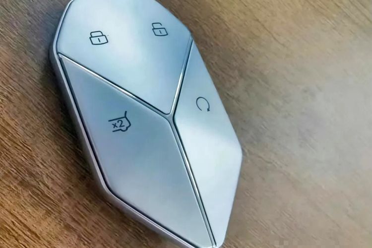 Used Formula Leopard 5 2023 Explore Edition
