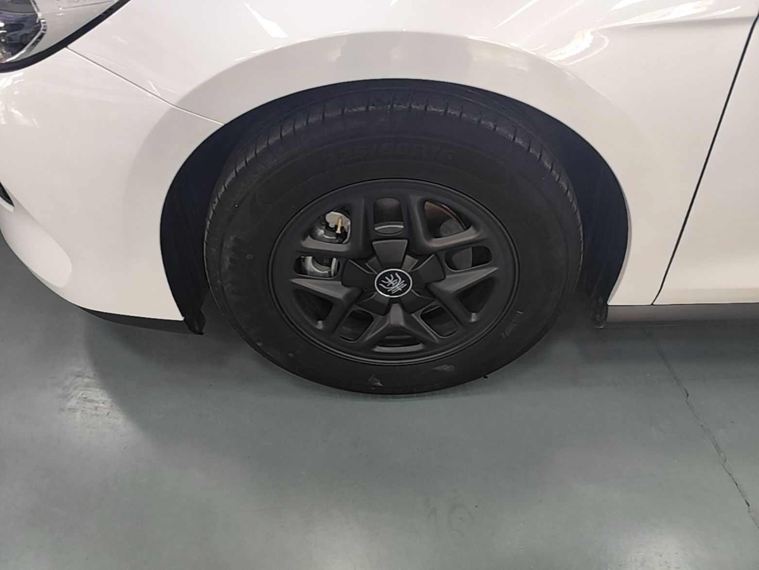 BYD Qin PLUS 2025 DM-i Smart Drive 55KM Leading Model — снимка 10