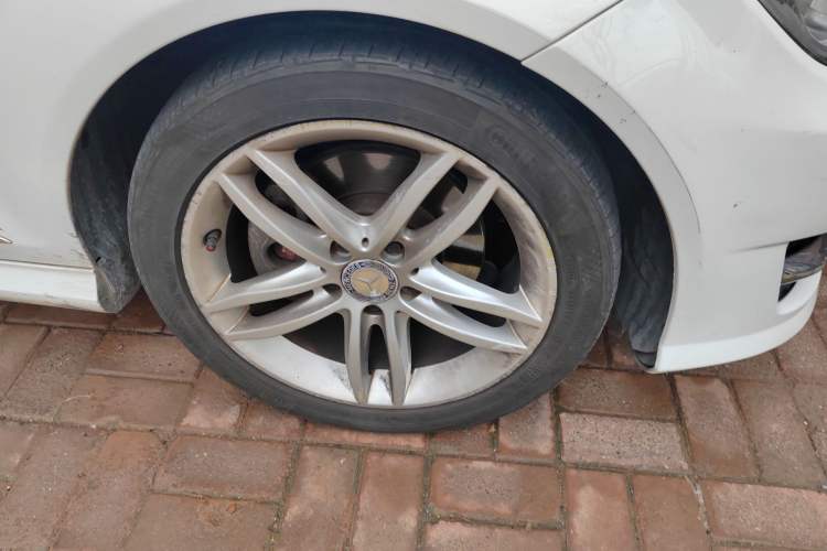 Used Mercedes-Benz C-Class 2013 C 180 Classic Grand Edition