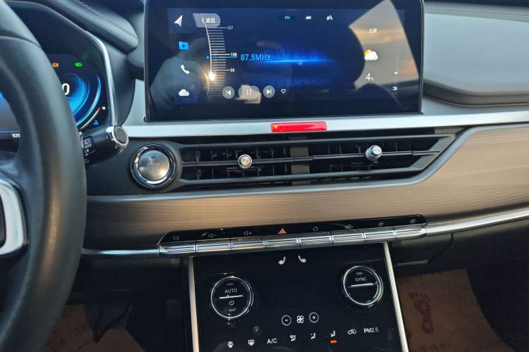 Used Chery Tiggo 8 2019 1.6 TGDI Automatic Luxury Model