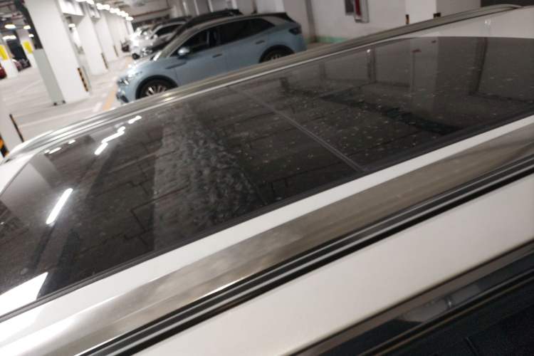 Used Peugeot 5008 2019 380THP 5-Seater Elite Edition Roof