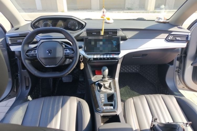 Used Peugeot 408 2022 1.6T Light-Chasing Edition Center Console