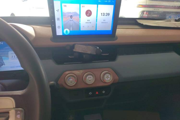 Used Chery QQ Ice Cream 2024 Edition Youth Version 205km Sundae