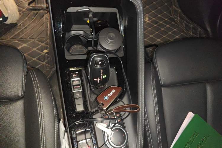 Used BMW X1 2020 sDrive20Li Premium Edition Gear Lever