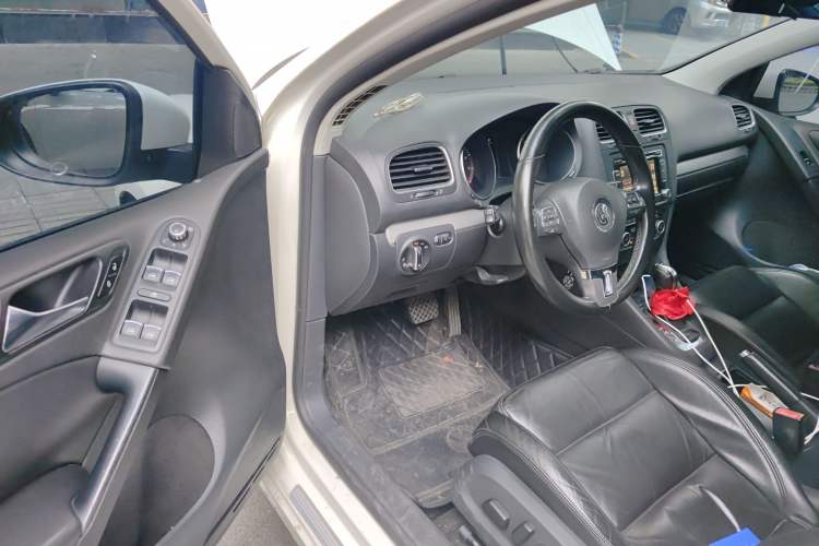 Used Volkswagen Golf 2012 1.4TSI Automatic Luxury Edition
