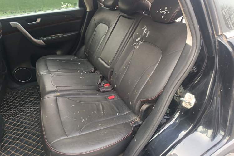 Used Haval H6 2013 Sport Edition 1.5T Manual Two-Wheel Drive Prestige Model
