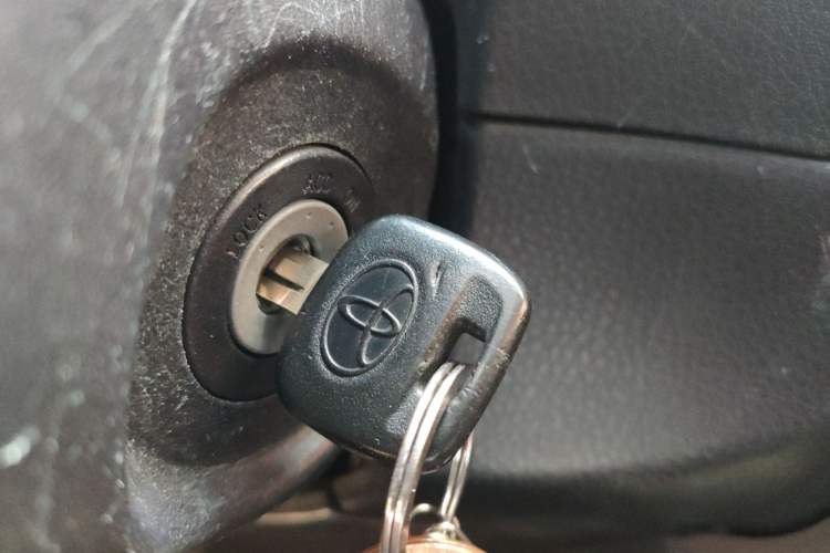 Used Toyota YARiS L Zhi Xuan 2017 1.5E CVT Enhanced Performance Edition