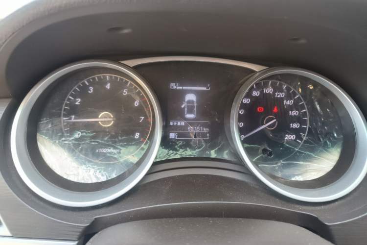 Used Baojun 730 2016 Revised 1.5L Manual Standard Version 7 Seats China V Emission Standard Instrument Cluster