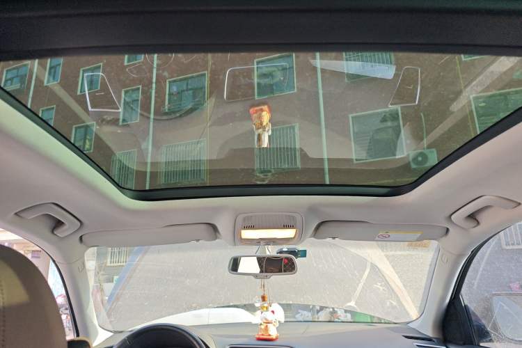 Used Audi Q5 2016 40 TFSI Comfort Model Headliner