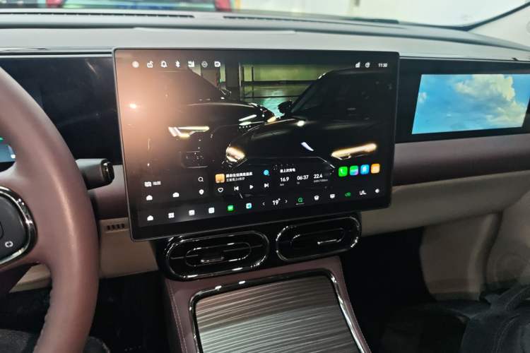 Used Leapmotor C11 2024 All-Electric 580 Luxury Edition
