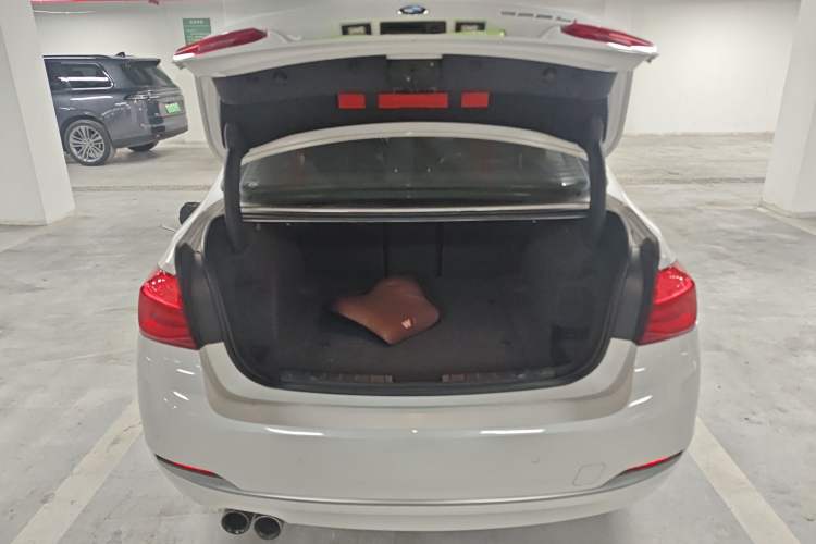 Used BMW 3 Series 2018 320Li Fashion Model
