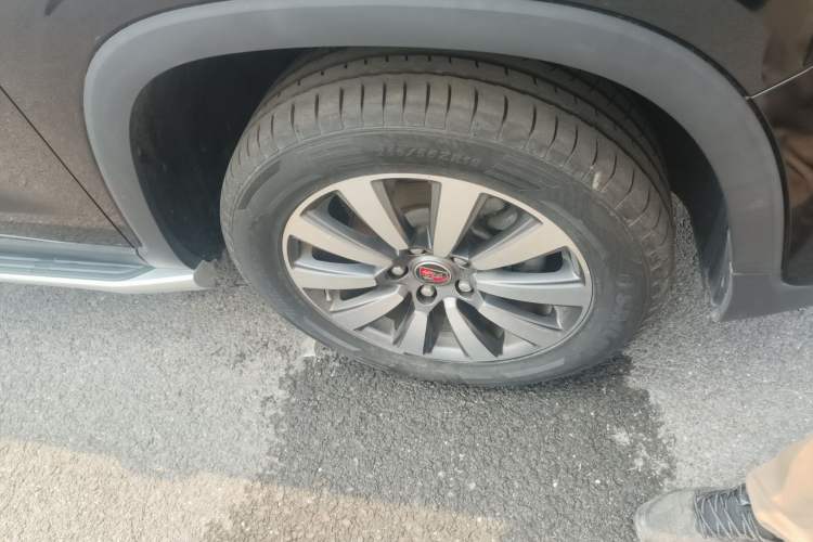 Used Roewe RX8 2019 30T Smart Connectivity Two-Wheel Drive Supreme Flagship Edition