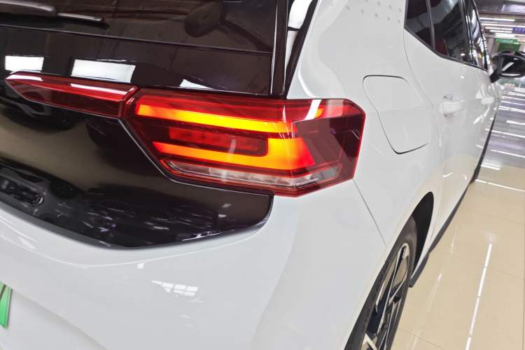 Used Volkswagen ID.3 2023 Upgraded Model Pure Intelligent Enjoyment Version Right Rear Taillight