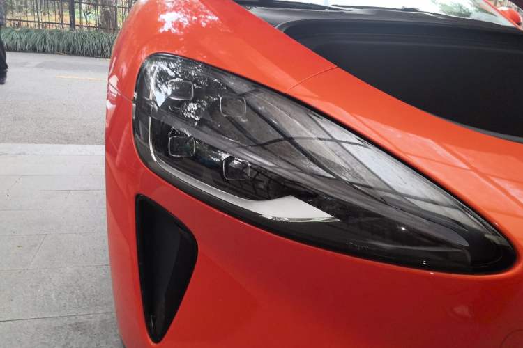 Used Xiaomi Auto SU7 2024 Four-Wheel Drive Ultra-Long Range Advanced Intelligent Driving Max Edition