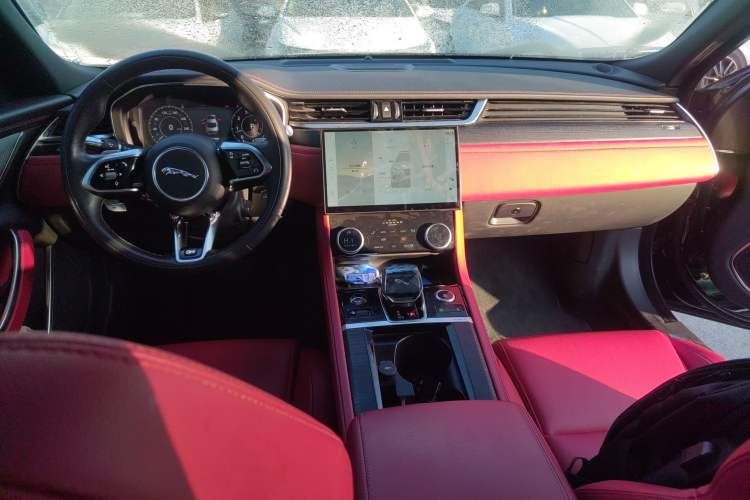 Used Jaguar XFL 2022 XFL 2.0T P250 Two-Wheel-Drive Elite Sport Edition
