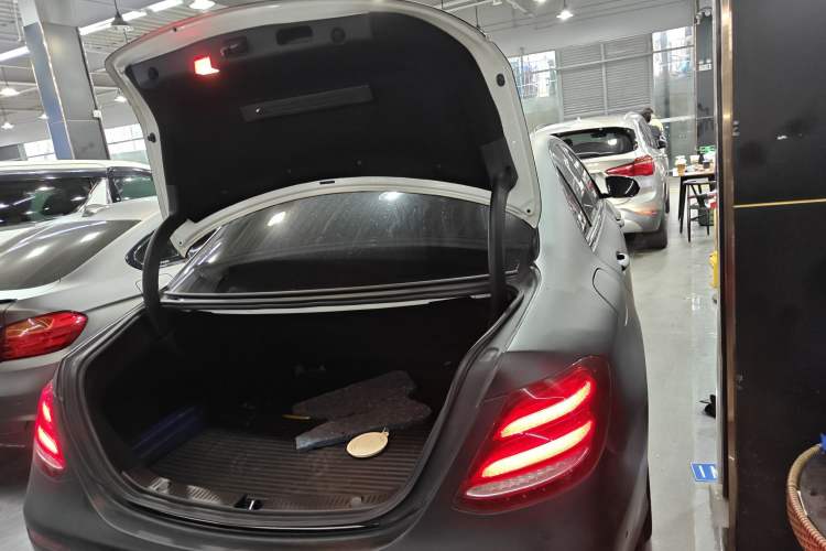 Used Mercedes-Benz E-Class 2017 E 200 Sport 4MATIC