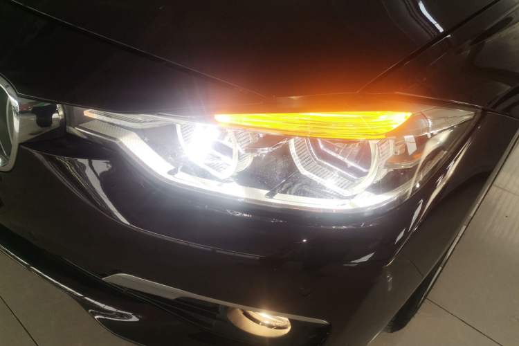 Used BMW 3 Series 2018 320Li Fashion Model