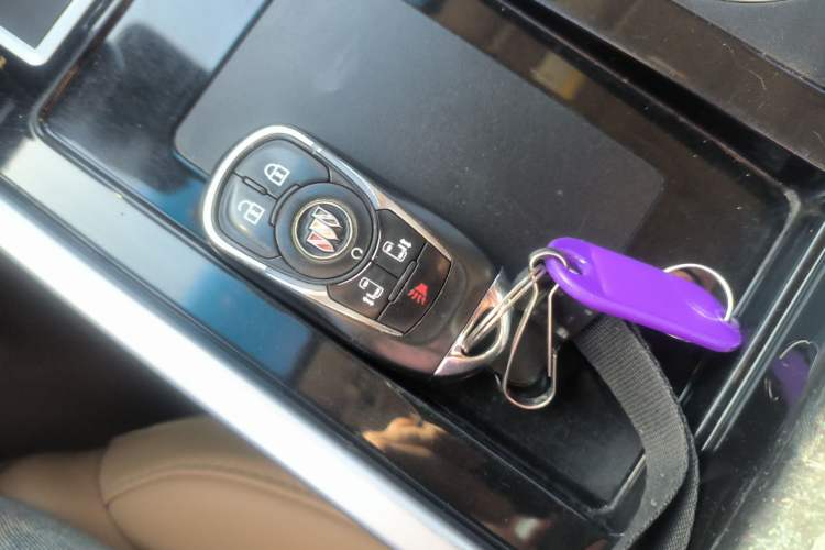 Used Buick GL8 2021 ES Land Cruiser 653T Luxury Edition Interior 1