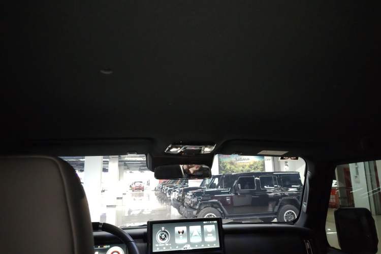Used 212 T01 2025 2.0T Changfeng
