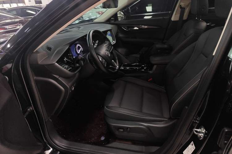 Used Buick Envision 2023 Encore Plus 652T Five-Seat Luxury Model