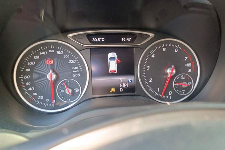 Used Mercedes-Benz B-Class 2017 B 200 Sport Edition
