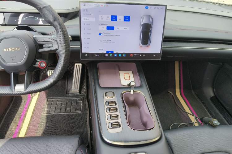 Used Xiaomi Auto SU7 2024 Four-Wheel Drive Ultra-Long Range Advanced Intelligent Driving Max Edition