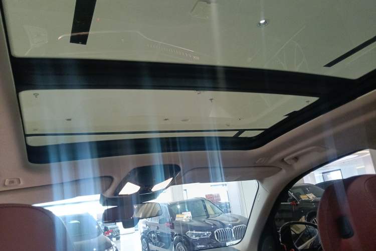 Used BMW X5 2023 xDrive 30Li M Sport Package