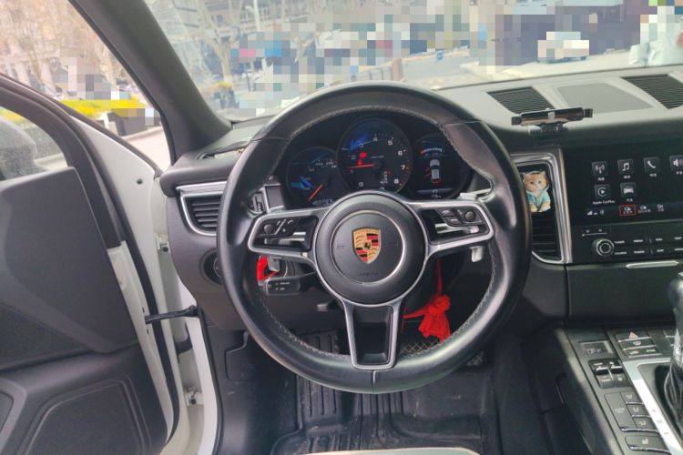 Used Porsche Macan 2017 Macan 2.0T Steering Wheel
