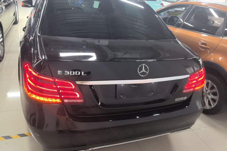 Used Mercedes-Benz E-Class 2015 Revised E 260 L