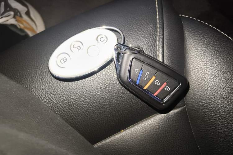 Used BYD Song MAX 2019 1.5T Automatic Smart Connect Ruiyi Sunroof Version 6 Seats China VI Standard