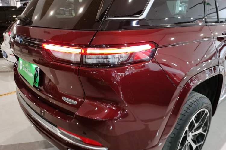 Used Jeep Grand Cherokee New Energy 2023 4xe Summit Edition