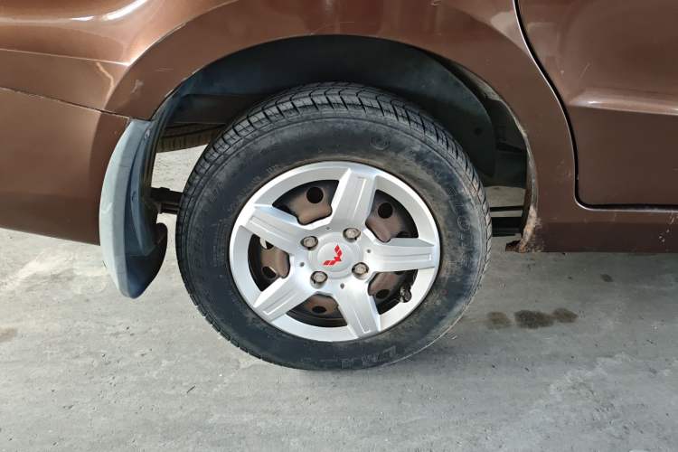 Used Wuling Hongguang 2015 1.2L S Base Model China V Standard
