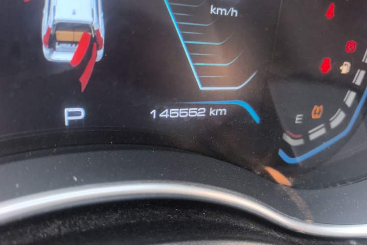 Used Haval H9 2020 2.0T Gasoline 4x4 Luxury 7-Seater Odometer Close Up