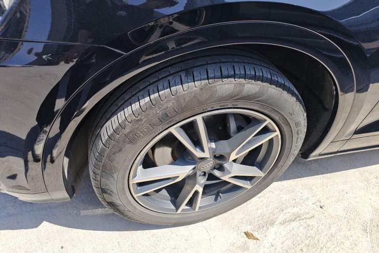 Used Audi Q5L 2018 45 TFSI Prestige Fashion Edition China V Emission Standard
